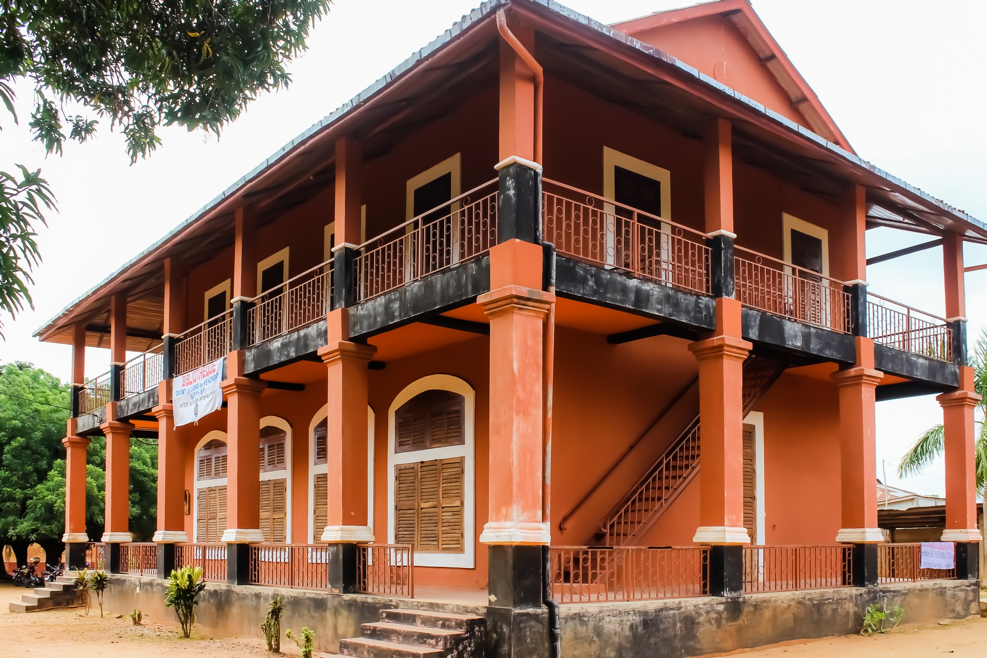 Trajet Cotonou-Ouidah : guide transport et logement Vodoun Days 2025