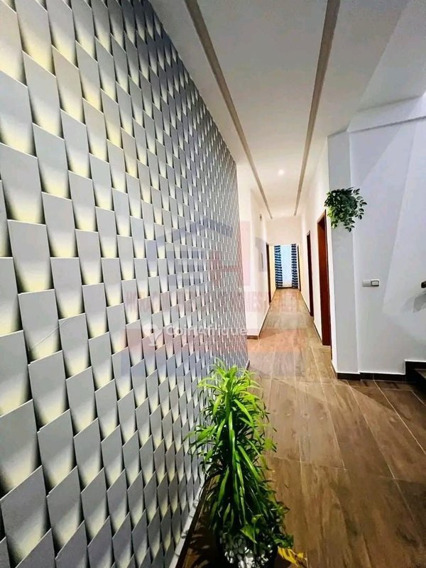 Appartement meublé de 4 pièces avec jardin, terrasse et rooftop