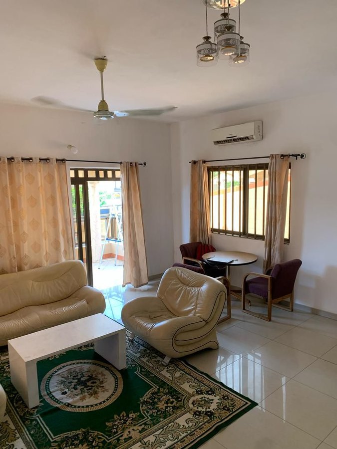 Appartement 2 pièces avec terrasse spacieuse et entrée personnelle