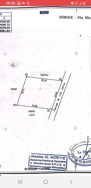 Terrain constructible de 493 m² avec documents légaux complets