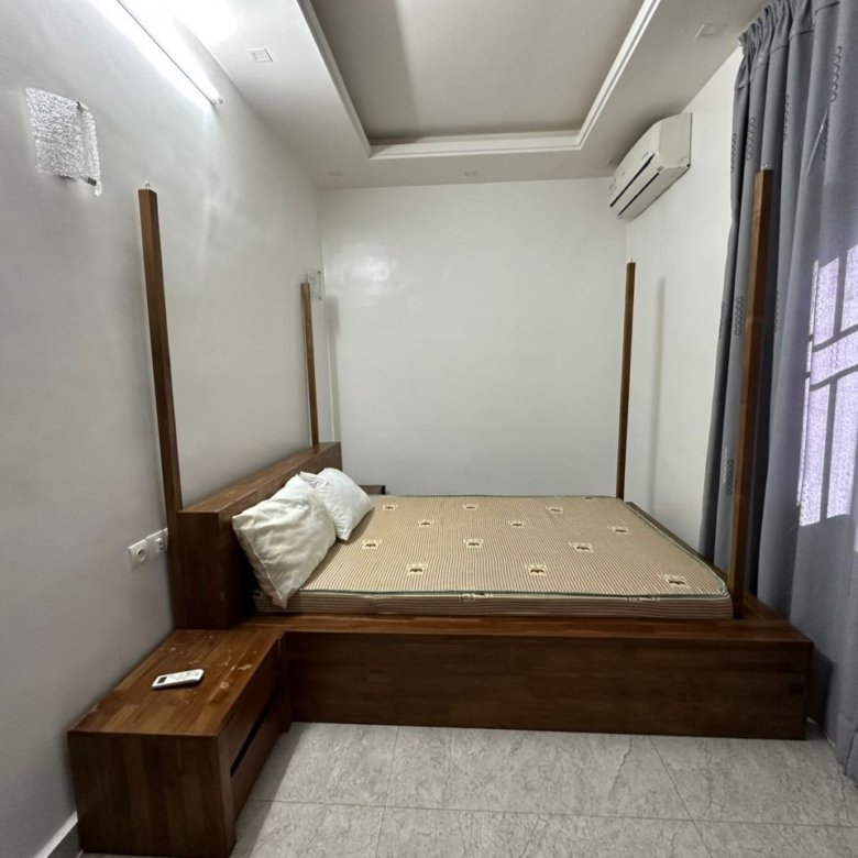 Appartement meublé de 4 pièces avec climatisation et équipements haut de gamme