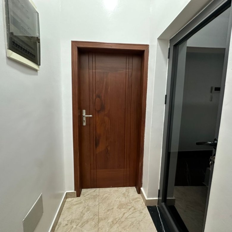 Appartement meublé de 4 pièces avec climatisation et équipements haut de gamme