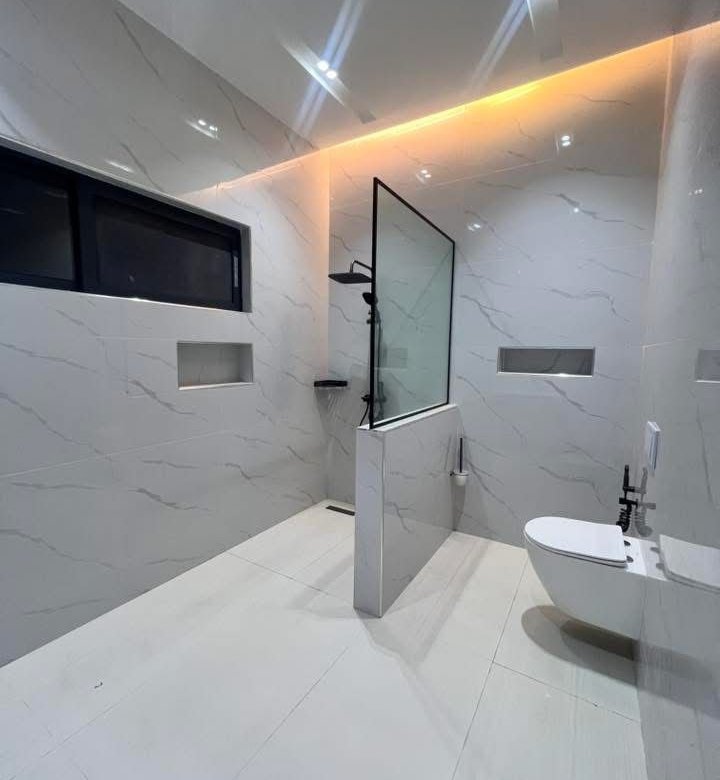 Villa duplex meublée de 3 chambres avec jardin et parking sécurisé