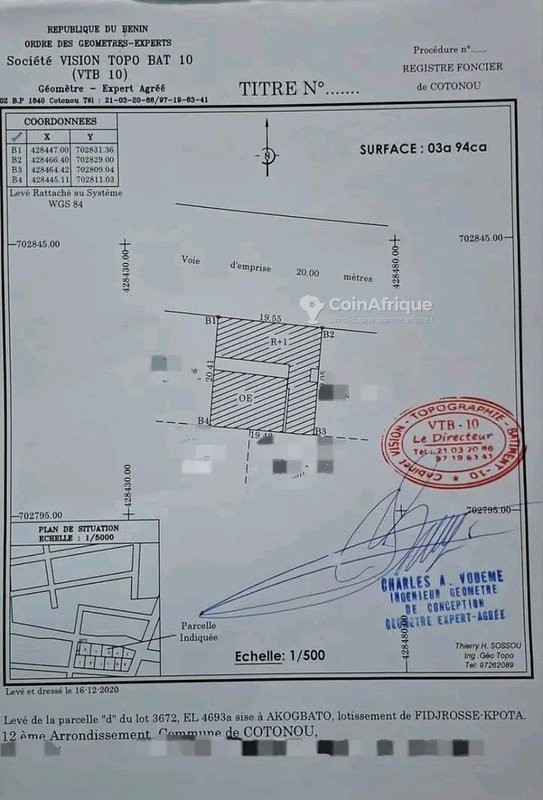 Immeuble locatif de 5 pièces avec revenu mensuel garanti et titre foncier en cours