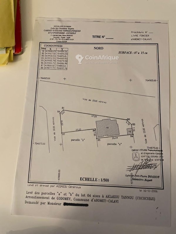 Terrain exceptionnel de 715 m² avec documents sécurisés et emplacement stratégique