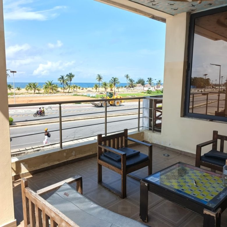 Villa luxueuse de 4 pièces avec vue sur la mer et cadre sécurisé