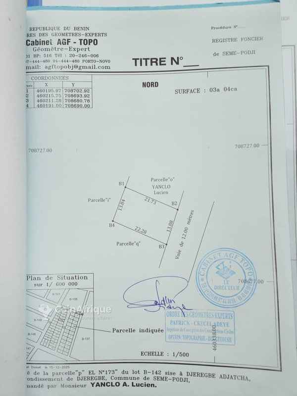Terrain spacieux de 303 m² avec attestation de recasement en zone stratégique