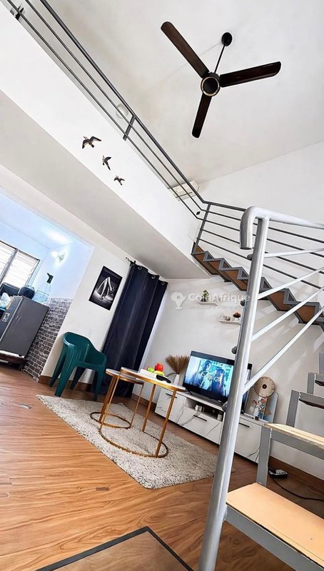 Appartement meublé spacieux avec commodités modernes pour un séjour confortable