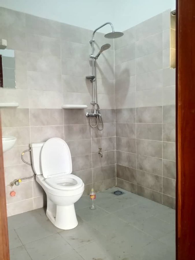 Appartement 2 pièces haut standing avec sécurité 24h/24 et garage personnel