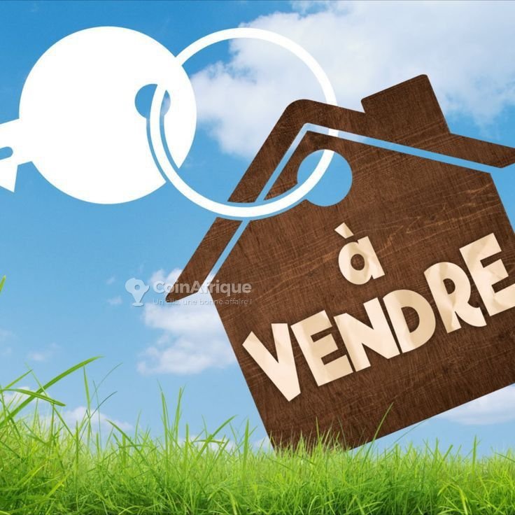 Magnifique propriété R+4 avec boutiques et fondation solide en angle de rue stratégique