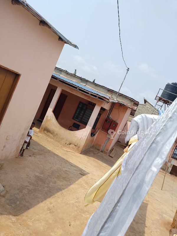 Vente d'une maison locative