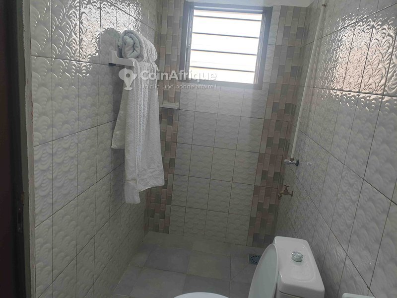 Appartement meublé d'exception avec services inclus et balcon - 1 pièce spacieuse
