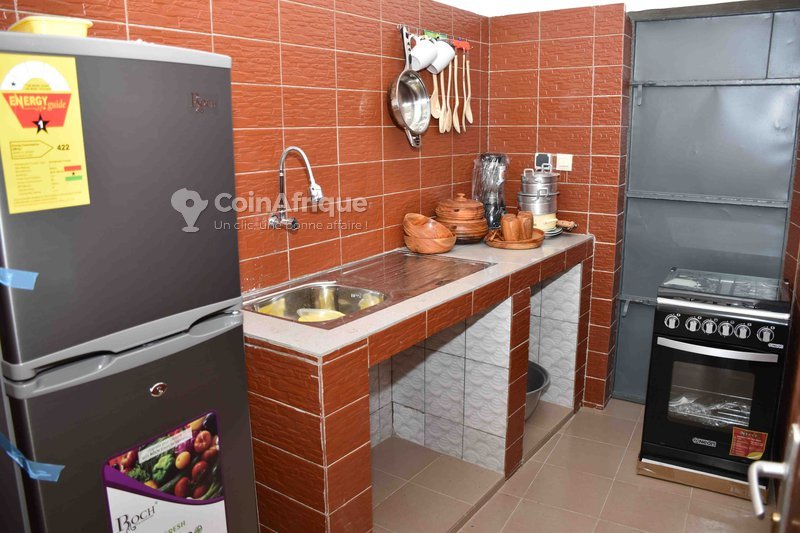 Appartement meublé d'exception avec services inclus et balcon - 1 pièce spacieuse