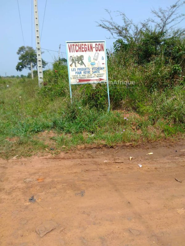 Terrain stratégique de 492 m² avec documents légaux complets