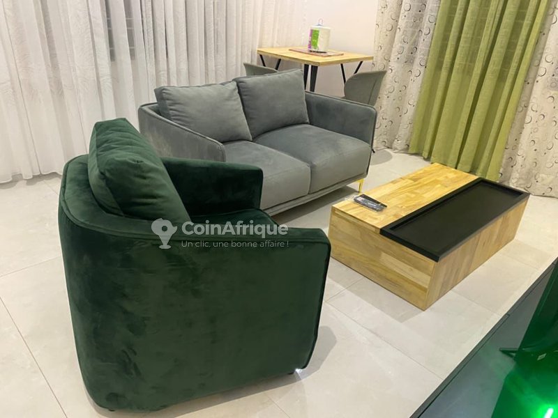 Appartement meublé d'une pièce entièrement équipé