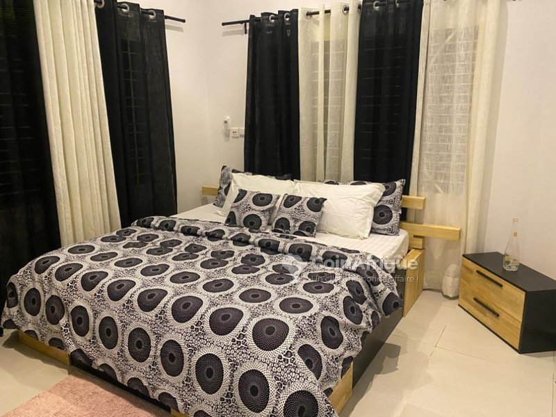 Appartement meublé d'une pièce entièrement équipé