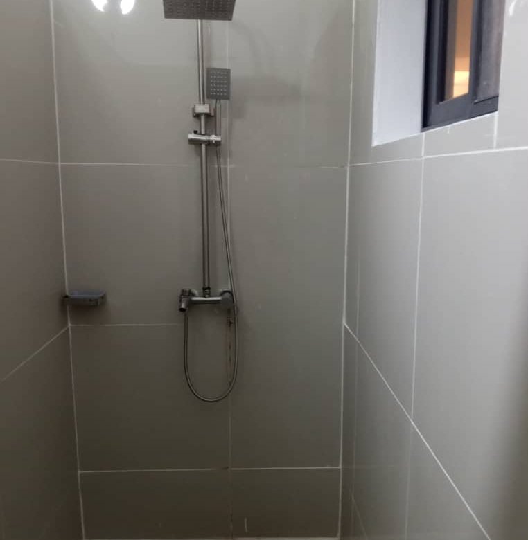 Appartement meublé de 2 pièces avec entrée personnelle dans un cadre sécurisé et calme