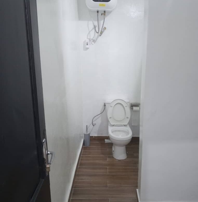 Appartement meublé de 2 pièces avec entrée personnelle dans un cadre sécurisé et calme