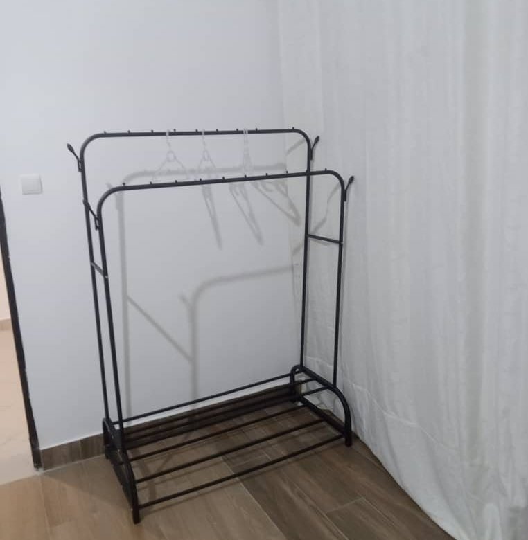 Appartement meublé de 2 pièces avec entrée personnelle dans un cadre sécurisé et calme