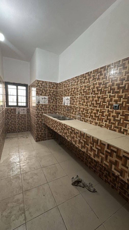 Appartement de 2 pièces avec climatisation et terrasse spacieuse