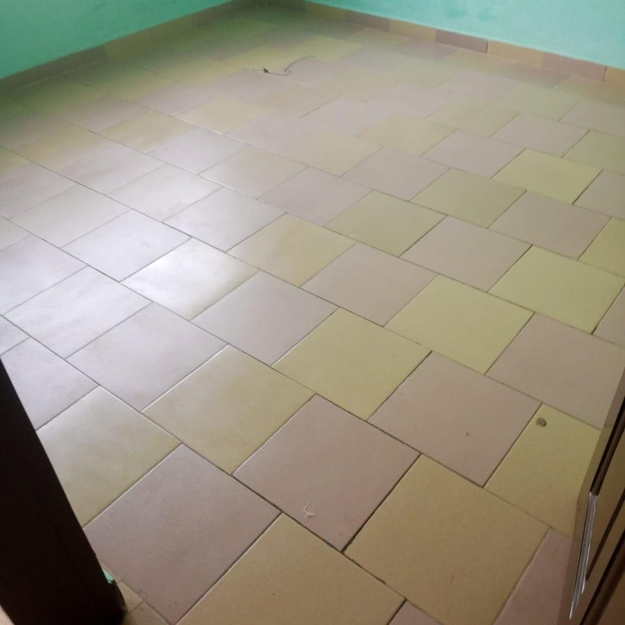Appartement 2 pièces avec cuisine et douche séparées - Plan américain