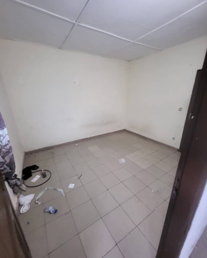 Appartement d'une chambre avec sanitaires tout équipés et gestion autonome des compteurs