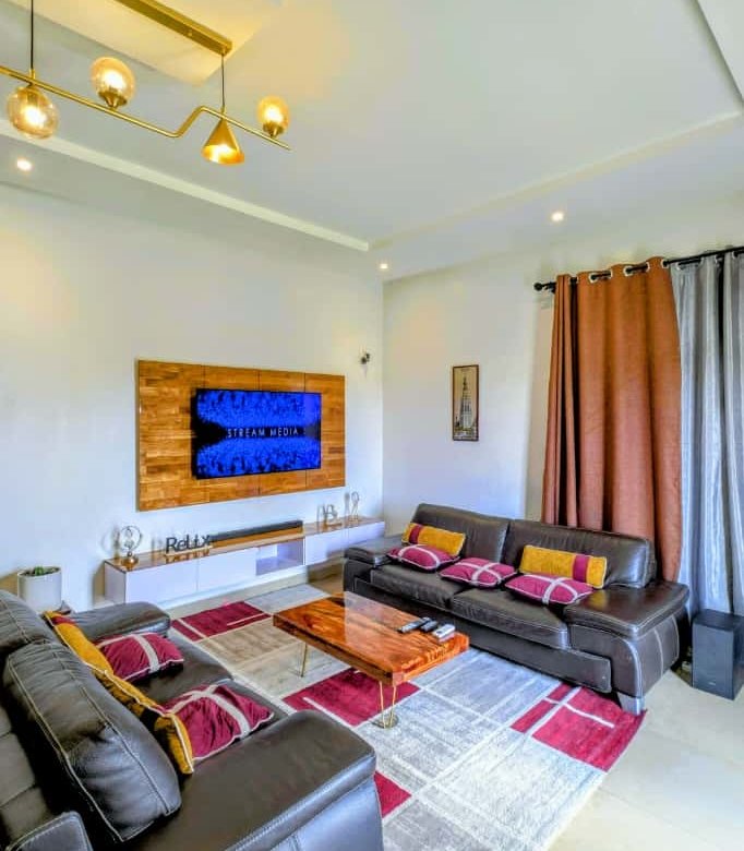 Appartement meublé 2 pièces dans un immeuble de standing avec garage