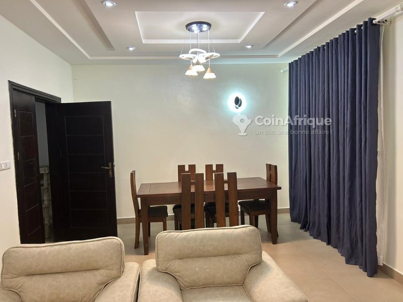 Appartement meublé haut standing avec 3 chambres et climatisation intégrale