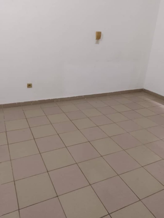 Appartement de 2 pièces avec accès véhicules et compteurs personnels