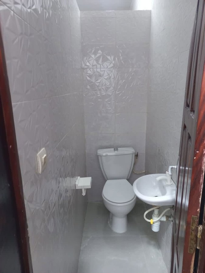 Maison spacieuse de 4 pièces avec entrée personnelle et garage double