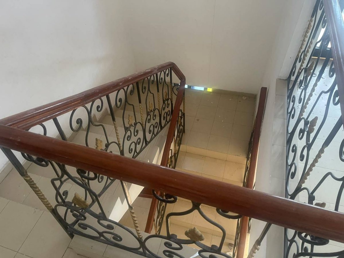 Villa luxueuse de 5 pièces avec garage spacieux et baignoire