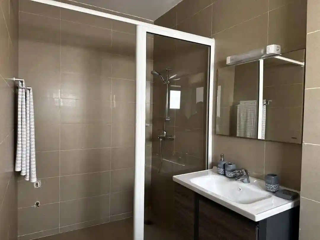 Villa luxueuse de 6 pièces avec piscine et équipements haut de gamme