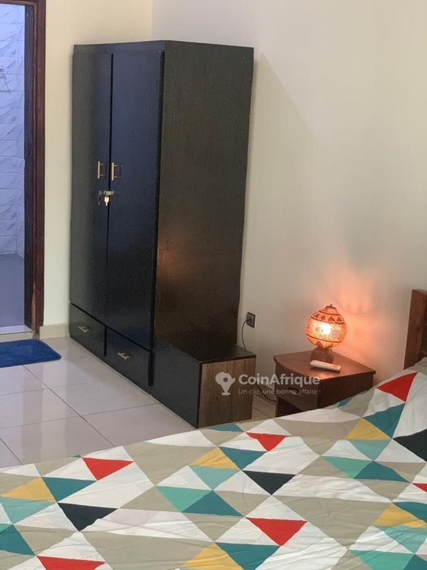 Appartement meublé 1 pièce avec vue sur mer et balcon