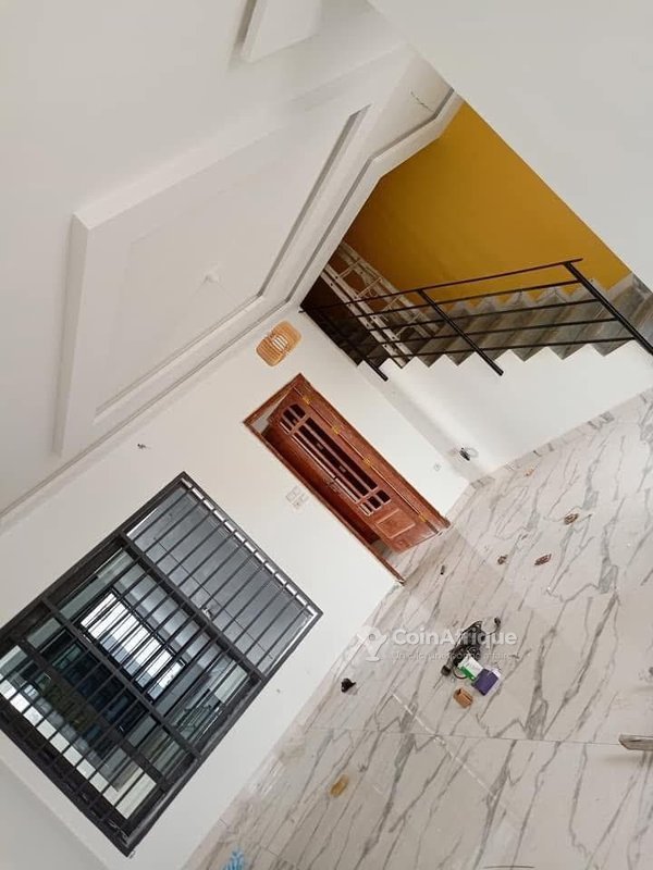 Villa Duplex Ultra Moderne avec 3 Chambres et Confort Luxueux