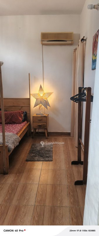 Appartement meublé d'une pièce avec équipements haut de gamme