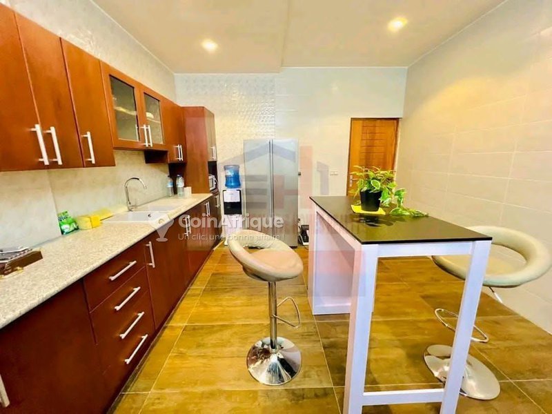 Villa luxueuse de 4 pièces avec rooftop et jardin à proximité de la plage