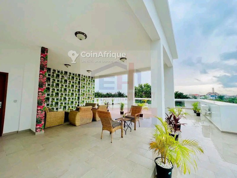 Villa luxueuse de 4 pièces avec rooftop et jardin à proximité de la plage