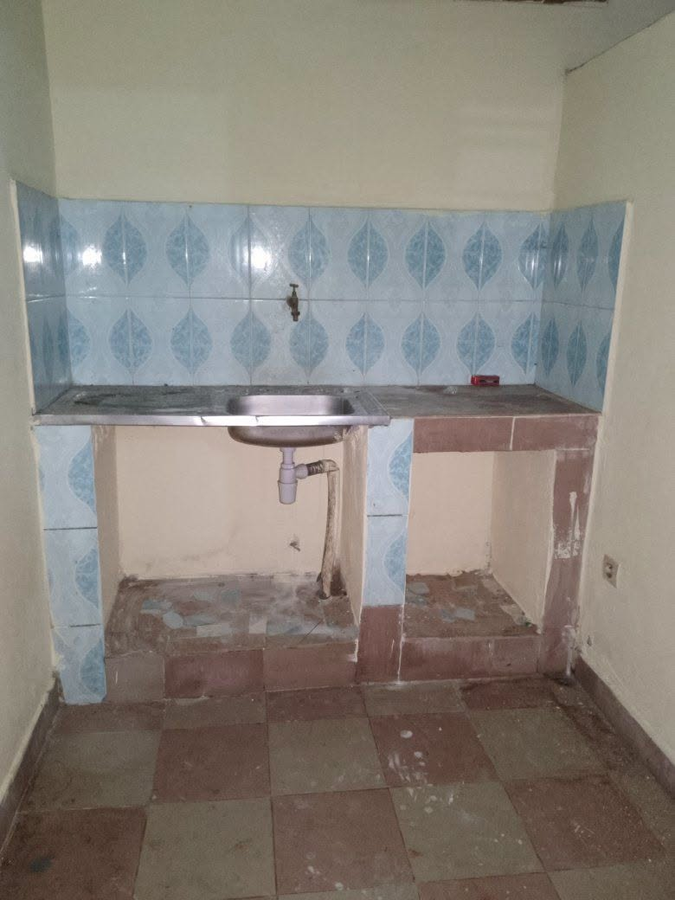 Appartement 1 pièce avec compteur électrique personnel et accès moto