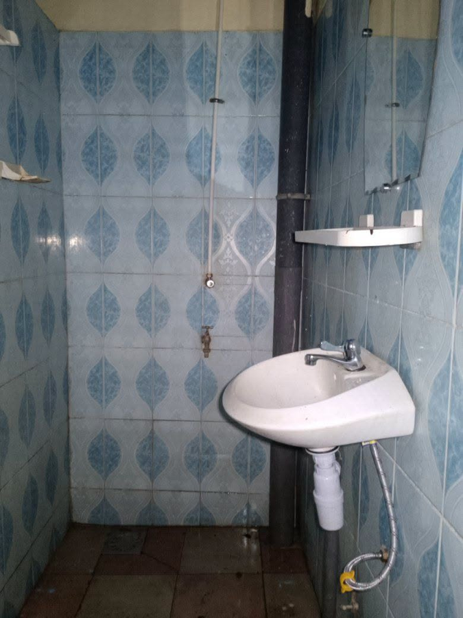 Appartement 1 pièce avec compteur électrique personnel et accès moto