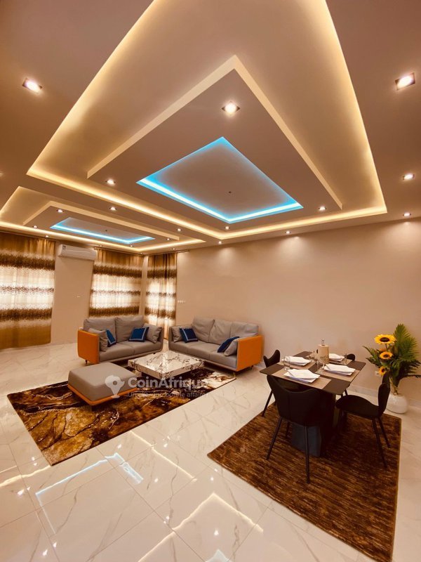 Villa luxueuse de 2 pièces avec piscine et équipements haut de gamme