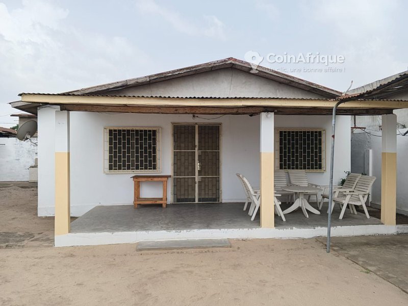 Villa cosy de 2 pièces avec terrasse et garage