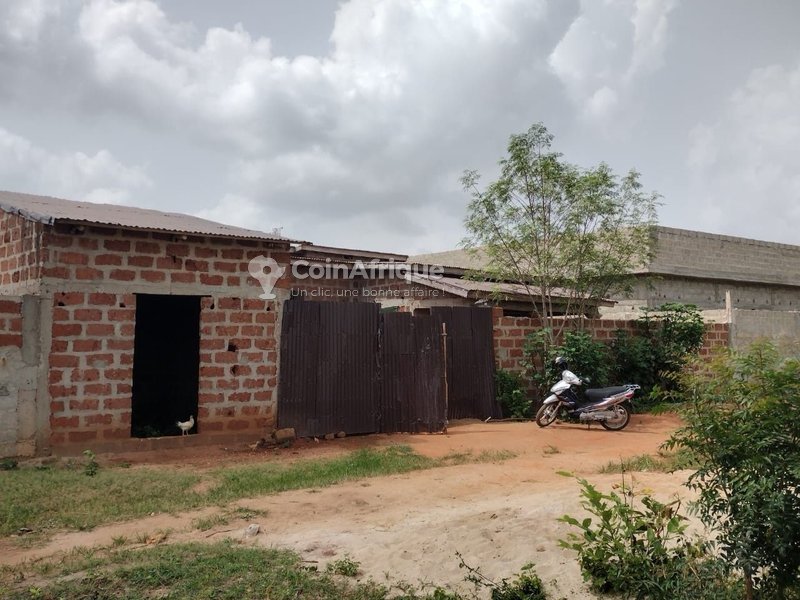 Villa luxueuse de 3 chambres avec douches privées et boutique intégrée