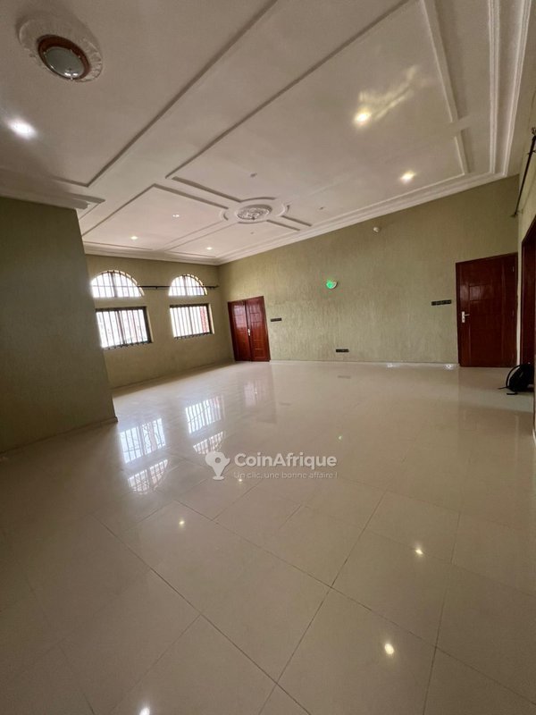 Bureau de 2 pièces avec vue sur la mer