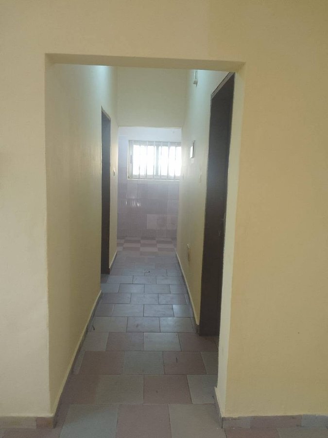 Appartement 2 pièces avec équipements modernes et quartier calme