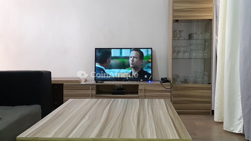 Appartement meublé d'une chambre avec climatisation et emplacement stratégique