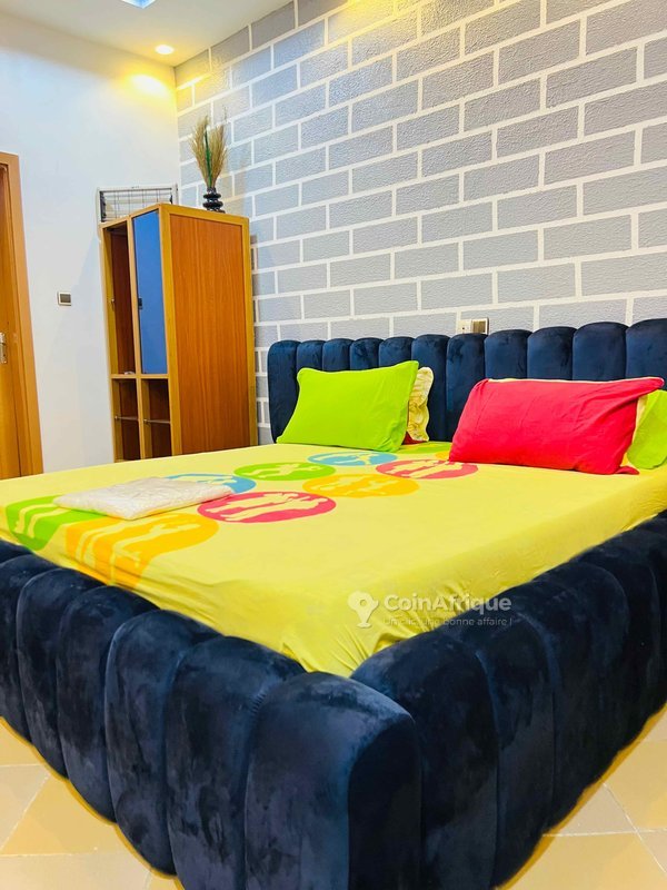 Appartement meublé de 2 pièces avec terrasse et équipements haut de gamme