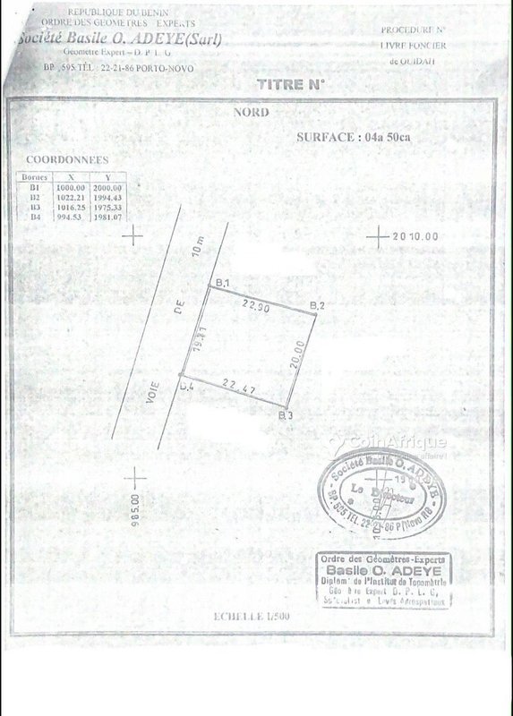 Terrain constructible de 500 m² avec documents légaux complets