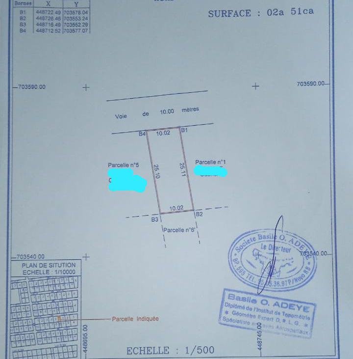 Terrain résidentiel avec titre foncier dans un quartier prisé