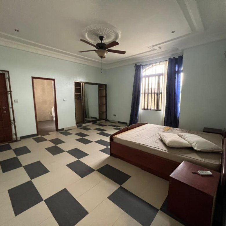 Villa spacieuse de 4 pièces meublée avec garage