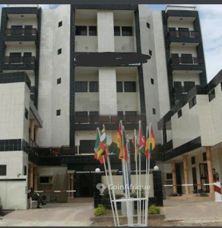 Vente hôtel 4 étoiles